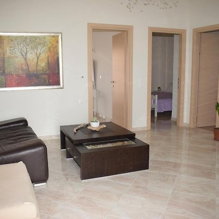 Mary'S Apartments Close To The Sea Άγιος Γεώργιος Εξωτερικό φωτογραφία