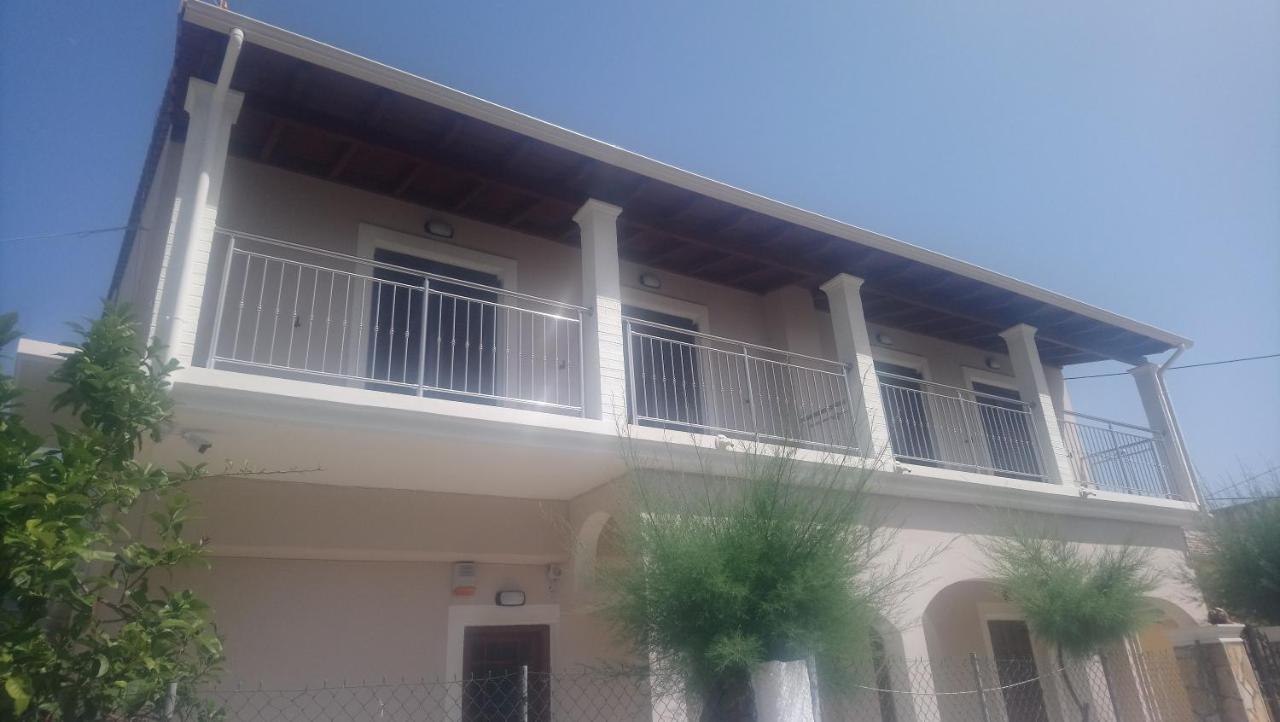 Mary'S Apartments Close To The Sea Άγιος Γεώργιος Εξωτερικό φωτογραφία